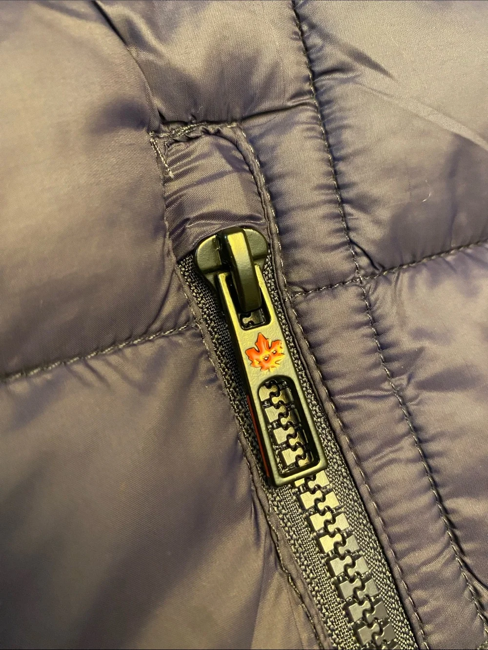 🆕 Canada Full zip Puffer Sweater NWT 2XL XXL